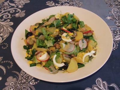 salata de cartofi cu peste afumat